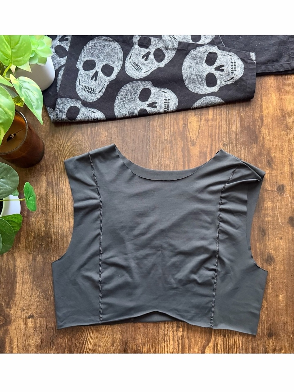 BOYS + ARROWS | XS | Teagan Tomboy Laser Cut Hyper-Minimal Crop Tank Bikini Top